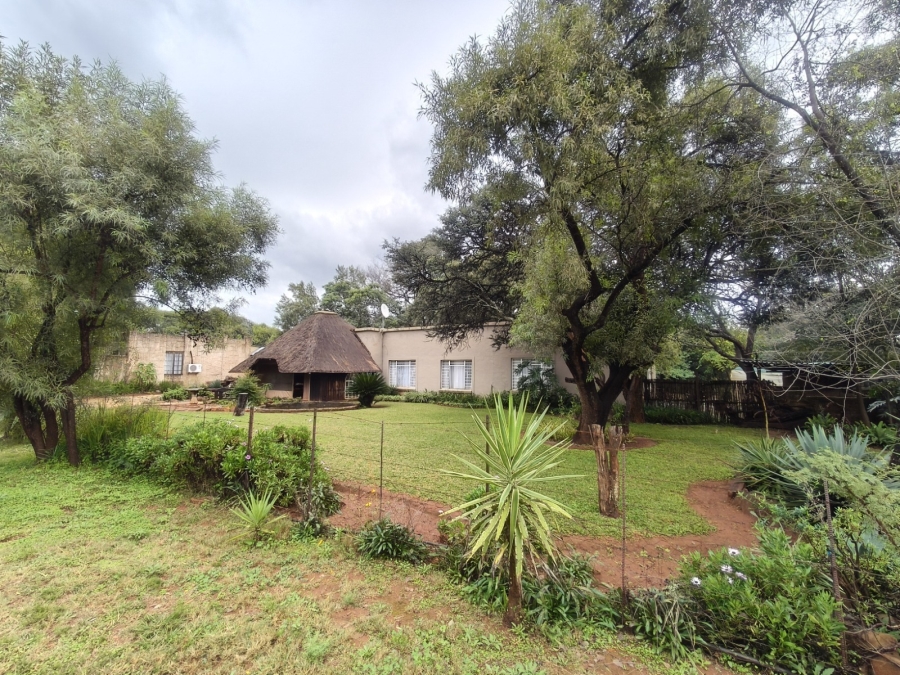 Commercial Property for Sale in Lindleyspoort North West